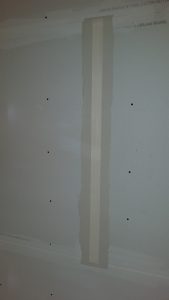 Hand Tape — Apply Tape to Seam